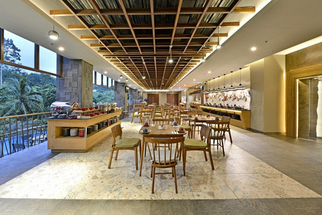 Famvida Hotel Lubuklinggau Dış mekan fotoğraf